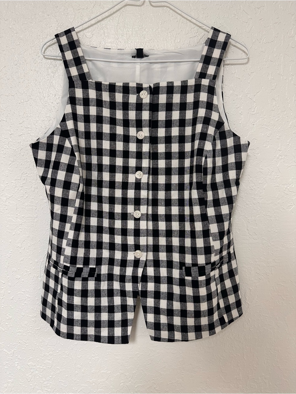 Express Black & White Gingham Linen Blend Button-Front Vest Top NWT Size M